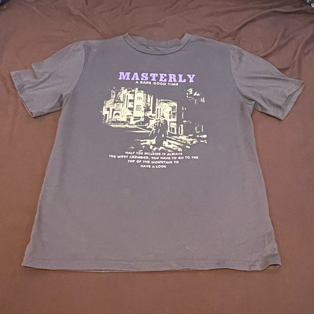 Graphic T
